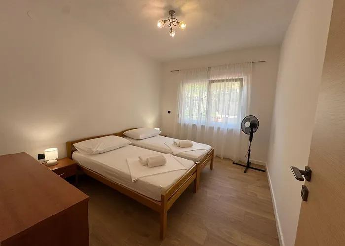 Apartman Marino 1 *